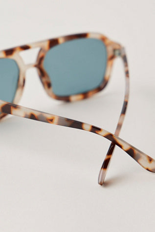 Royal Polarized Aviator Sunglasses