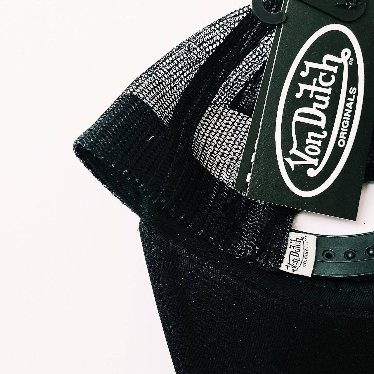 Vintage Black And White Von Dutch Cap / Von Dutch Cap / Von Dutch Trucker Cap. Von Dutch Flying Eyeball Hat Deadstock New With Tags